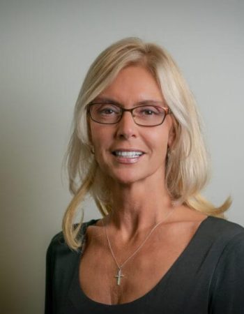 Linda-LiCalsi-560×560 BlueCrest Recovery Center staff headshots- Linda LiCalsi